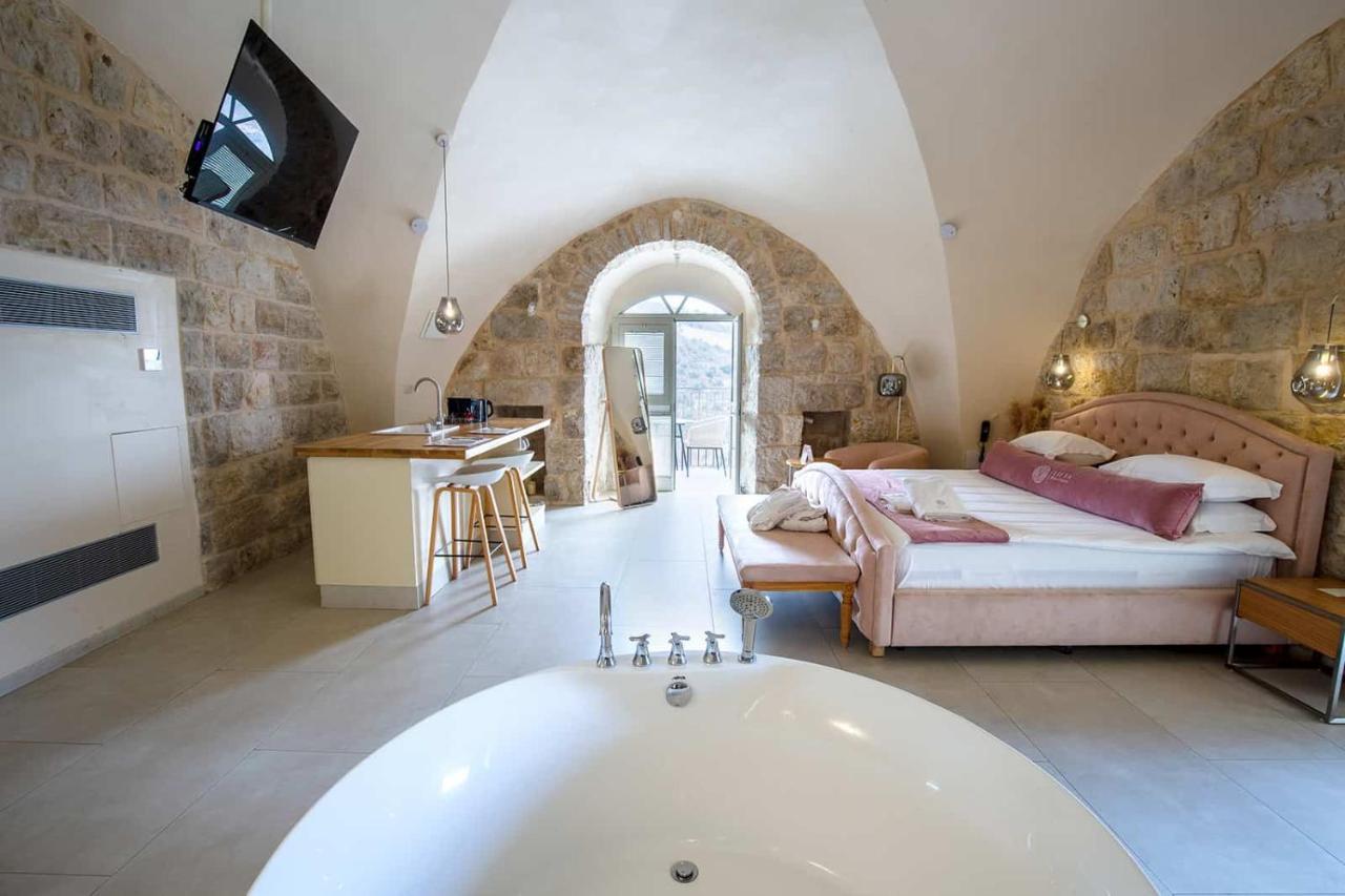 Lifta Boutique Hotel & Spa Jerusalem Exteriör bild